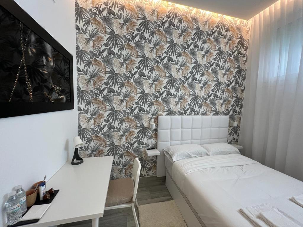 Habitacion Bruselas Style Мадрид Экстерьер фото